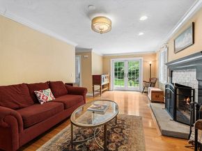6 Fruit St, Hopkinton MA 01748