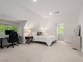 20 Flint Rd, Concord MA 01742