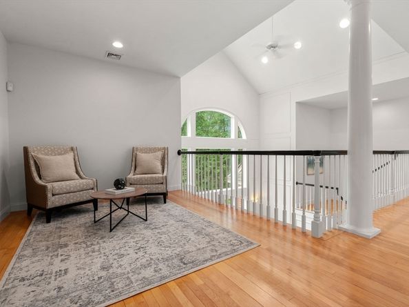 20 Flint Rd, Concord MA 01742