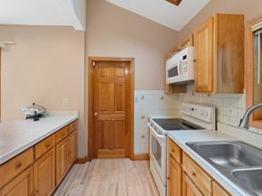 497 S Main St, Andover MA 01810