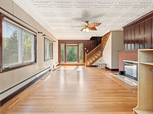 497 S Main St, Andover MA 01810