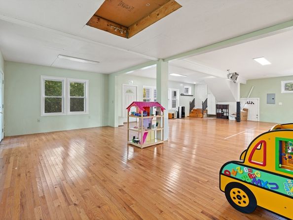 497 S Main St, Andover MA 01810