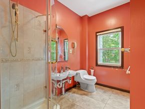 497 S Main St, Andover MA 01810