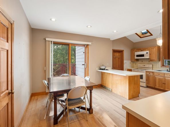 497 S Main St, Andover MA 01810