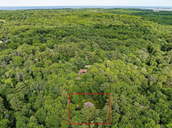 575 1st Parish Rd, Scituate MA 02066