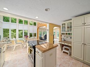 575 1st Parish Rd, Scituate MA 02066