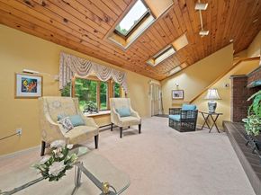 575 1st Parish Rd, Scituate MA 02066