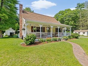 167 Old Miller St, Middleboro MA 02346