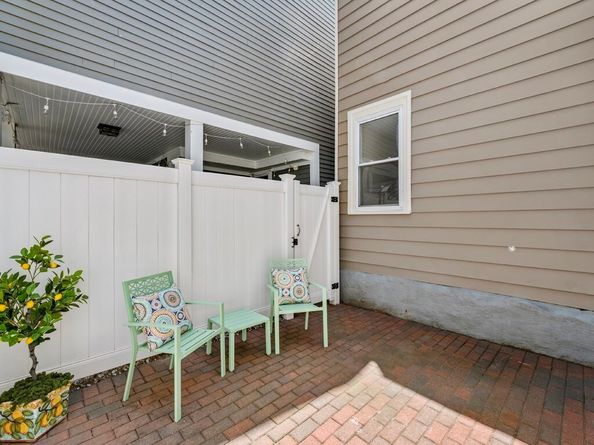 18R Polk Street, Boston MA 02129