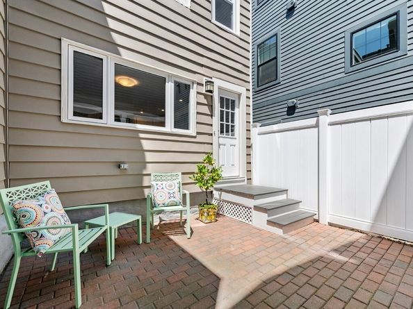 18R Polk Street, Boston MA 02129