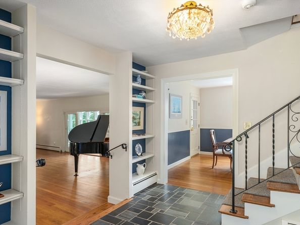13 Hickory Hill Road, Manchester MA 01944
