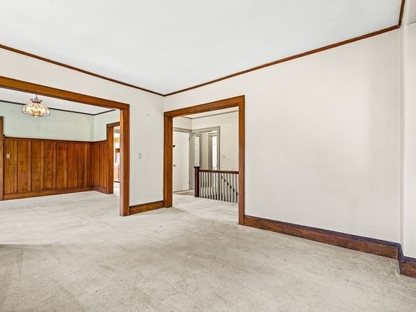 68 Barnard Ave, Watertown MA 02472