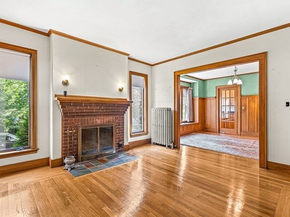 68 Barnard Ave, Watertown MA 02472