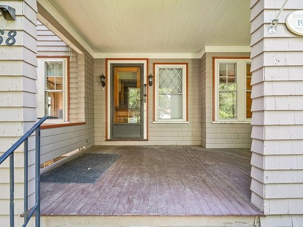 68 Barnard Ave, Watertown MA 02472
