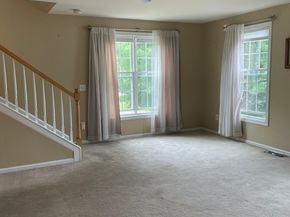 61 Tulip Cir 61, Grafton MA 01560
