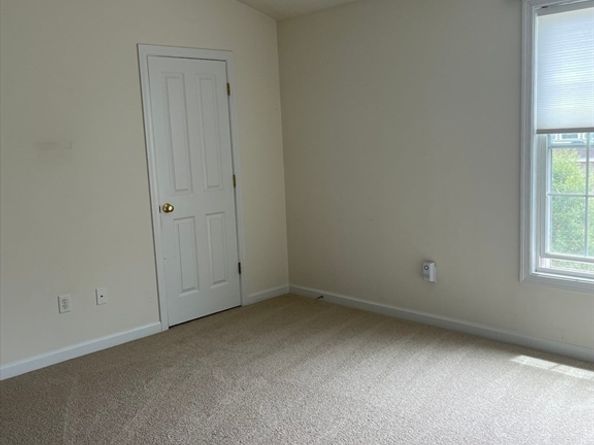 61 Tulip Cir 61, Grafton MA 01560