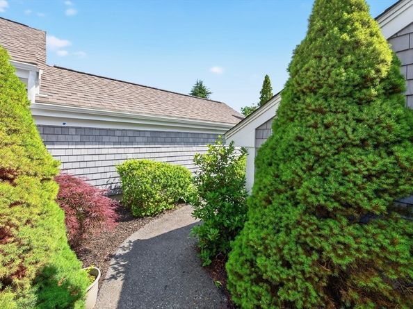 125 Bradstreete Crossing 125, Plymouth MA 02360