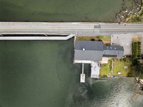 672 Washington Street, Gloucester MA 01930