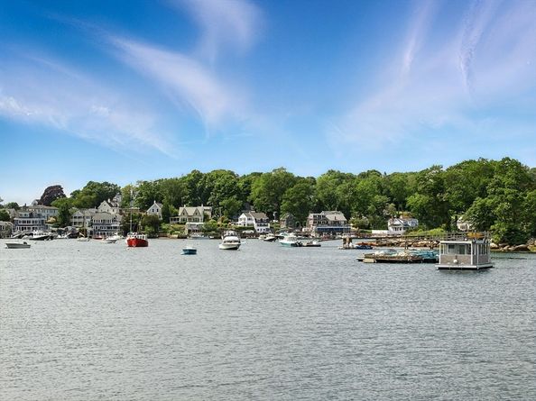 672 Washington Street, Gloucester MA 01930