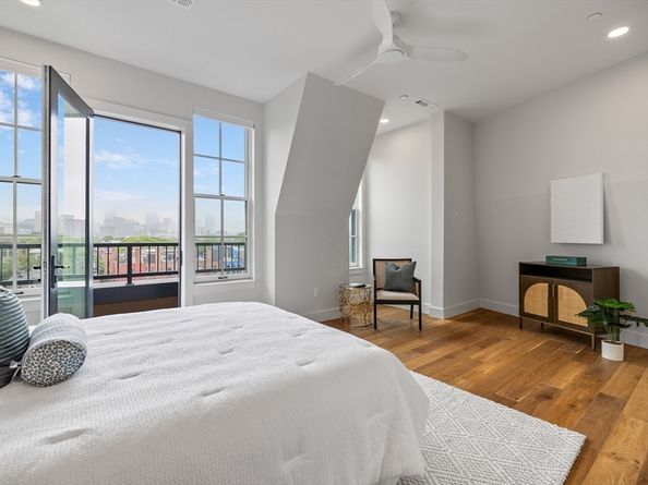 566 Columbus Ave 614, Boston MA 02118