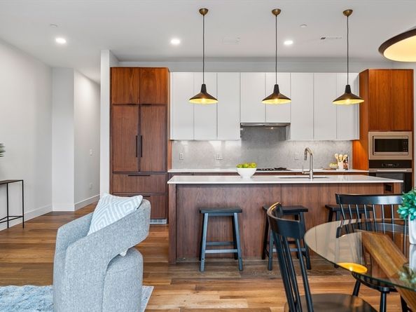 566 Columbus Ave 614, Boston MA 02118