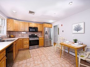 32 Eaton Road W, Framingham MA 01701