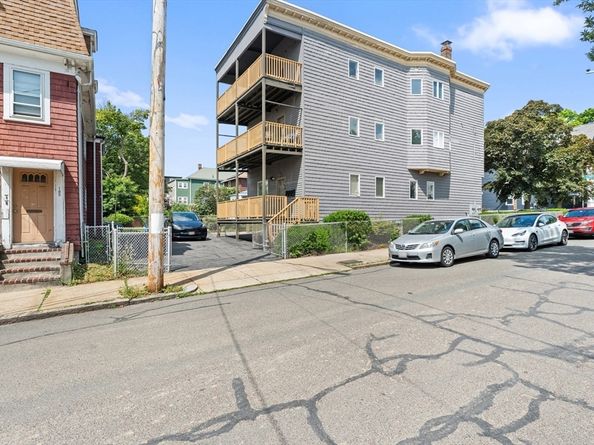 159 Cowper St 3, Boston MA 02128