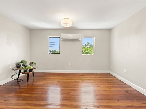 159 Cowper St 3, Boston MA 02128