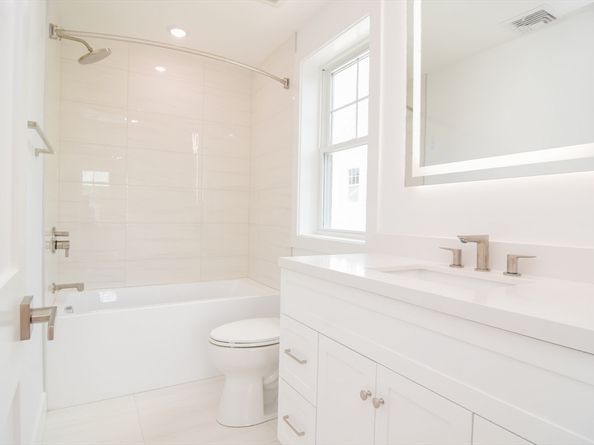 73A Trowbridge St 73A, Belmont MA 02478