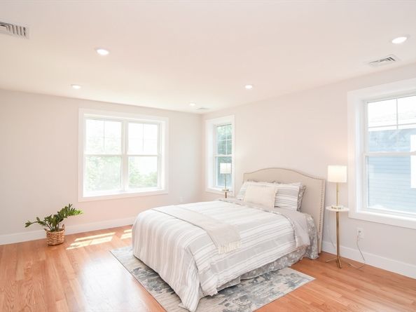 73A Trowbridge St 73A, Belmont MA 02478