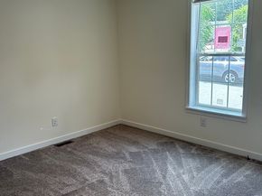 160 Booth Street, Tewksbury MA 01876