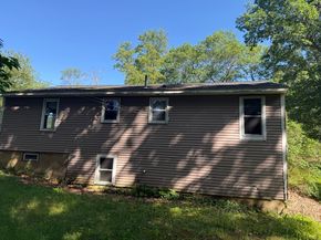 106 Peach St, Barre MA 01005