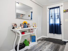 73 Ash St, Gardner MA 01440