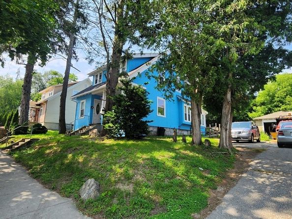132 Institute Rd, Worcester MA 01602