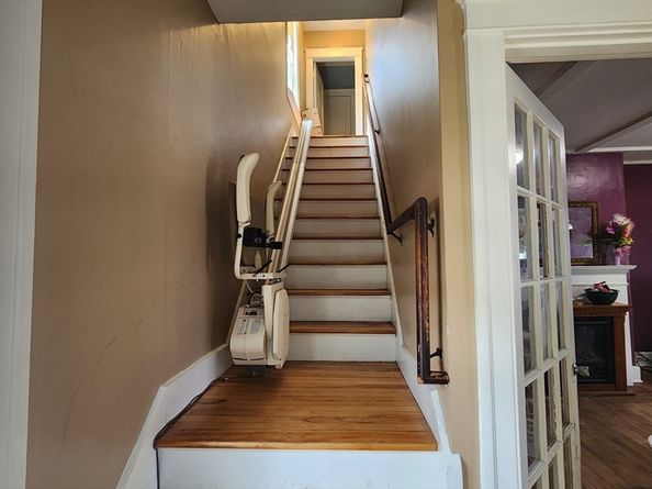 132 Institute Rd, Worcester MA 01602