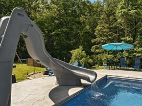 180 Ash Street, Hopkinton MA 01748