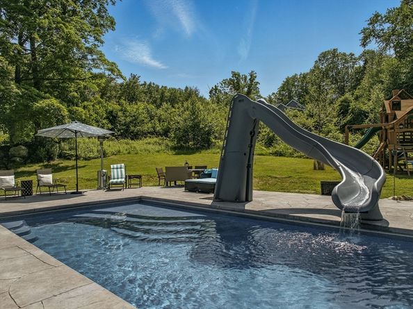 180 Ash Street, Hopkinton MA 01748
