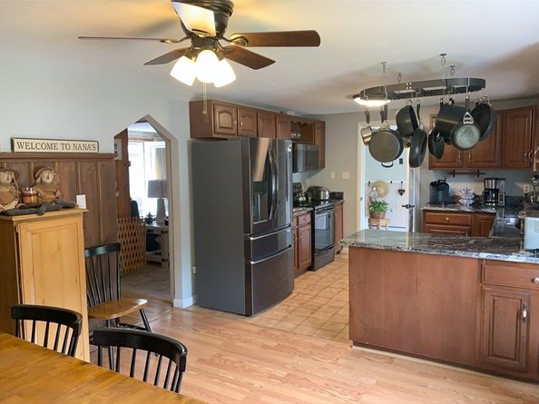 77 Westwood Pkwy, Southbridge MA 01550