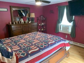 77 Westwood Pkwy, Southbridge MA 01550