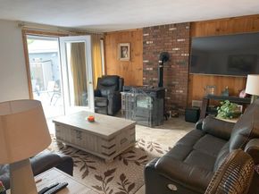 77 Westwood Pkwy, Southbridge MA 01550