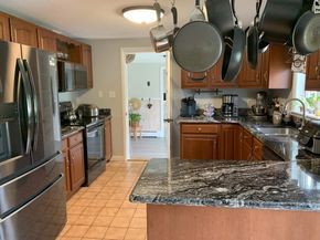 77 Westwood Pkwy, Southbridge MA 01550