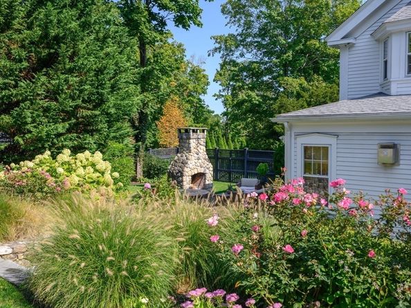 50 Lincoln Street, Hingham MA 02043