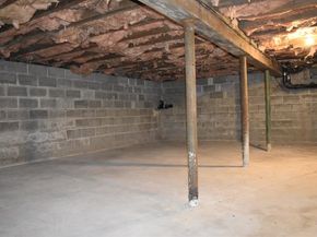 7 Pearl Street, Southbridge MA 01550