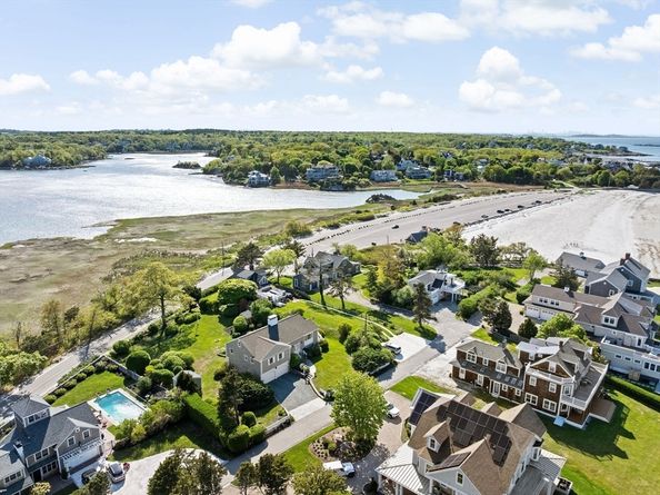 12 Sheldon Road, Cohasset MA 02025
