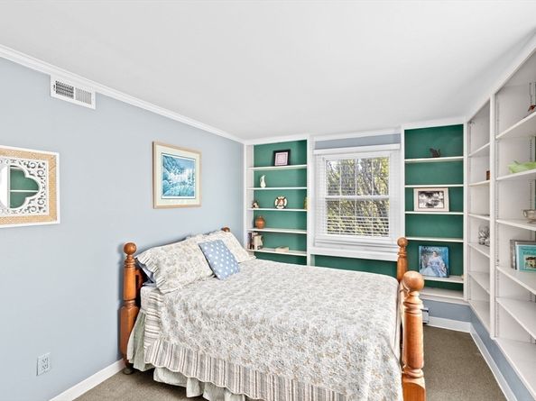 12 Sheldon Road, Cohasset MA 02025