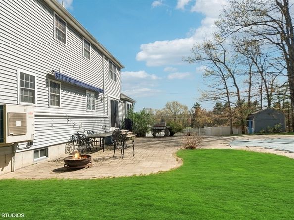28 Myrtle St, Millis MA 02054
