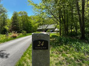 24 Manchaug Rd, Sutton MA 01590
