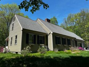 24 Manchaug Rd, Sutton MA 01590