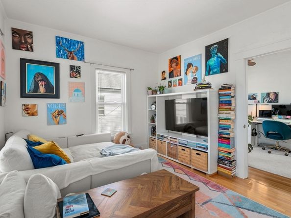 32 Richardson St, Somerville MA 02145