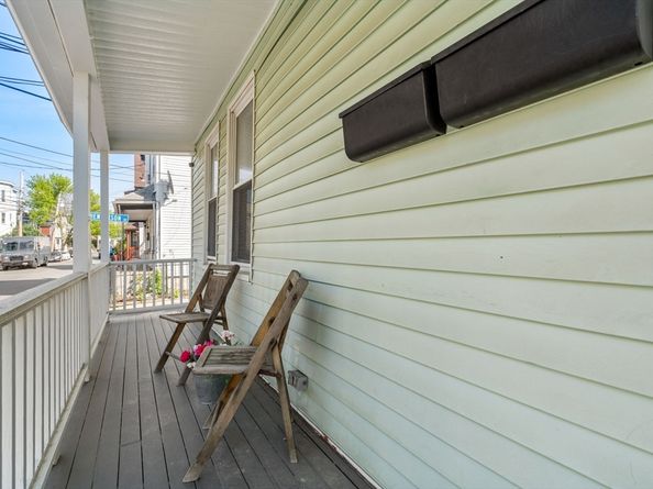 32 Richardson St, Somerville MA 02145